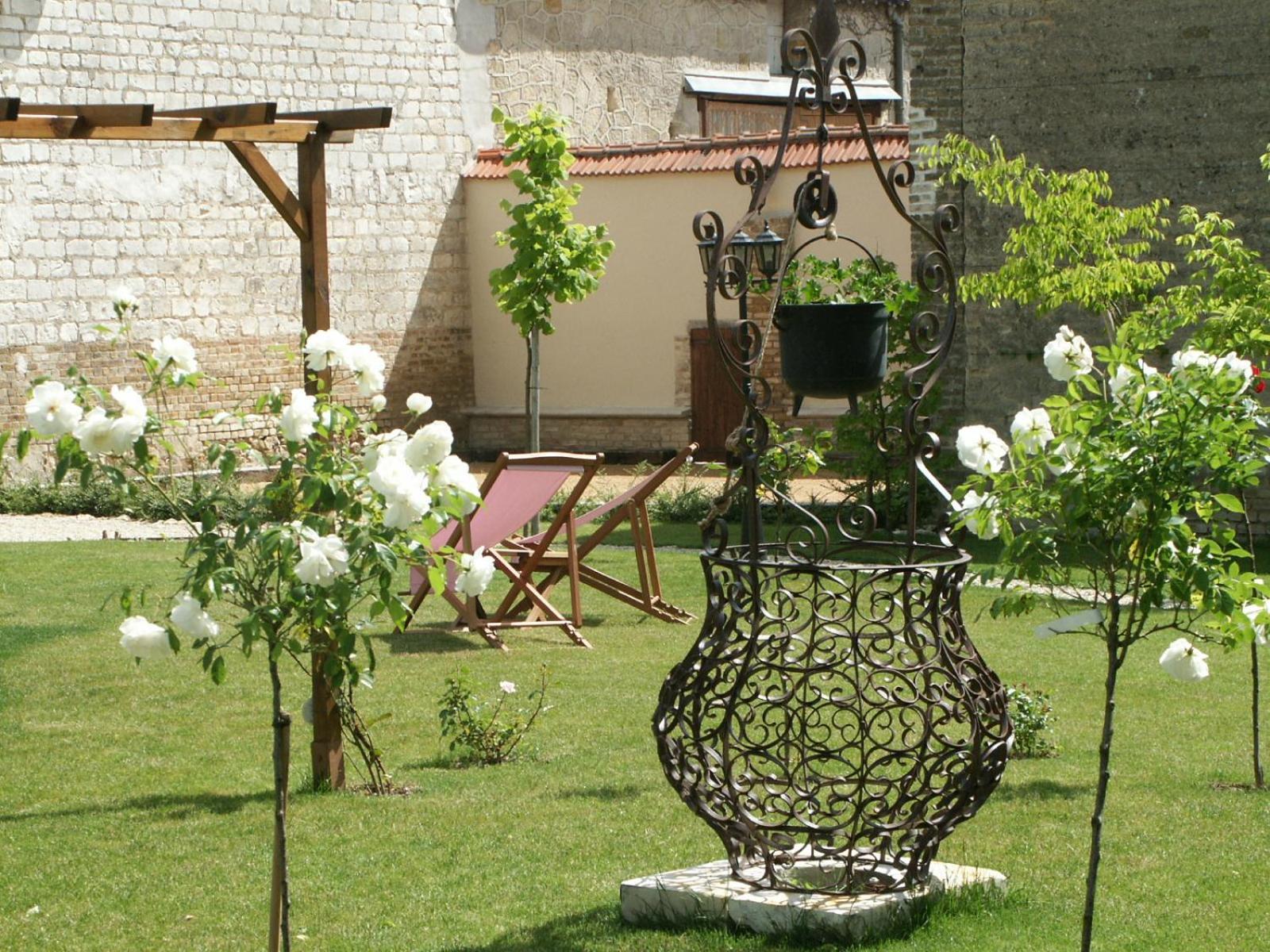 La Closerie Des Sacres Lavannes Dış mekan fotoğraf